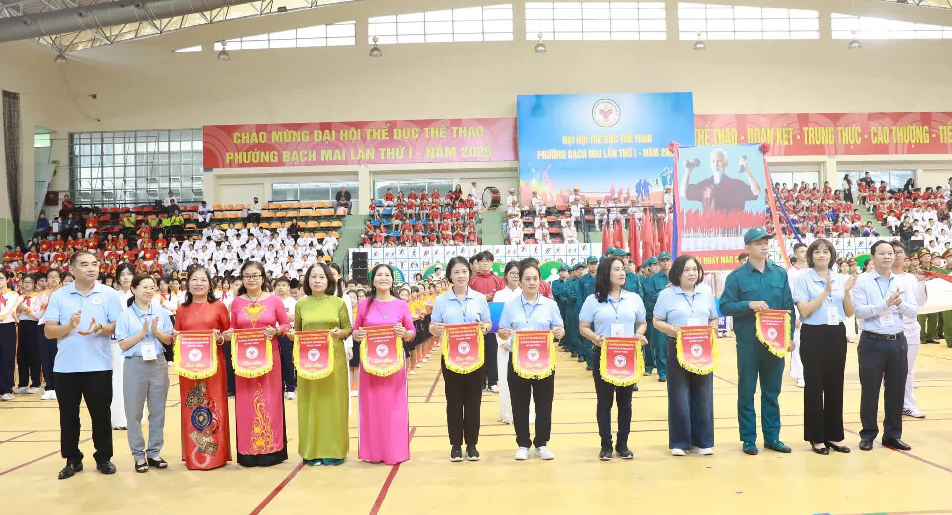 Sôi nổi 76 nội dung thi đấu tại Đại hội Thể dục Thể thao phường Bạch Mai- Ảnh 5.