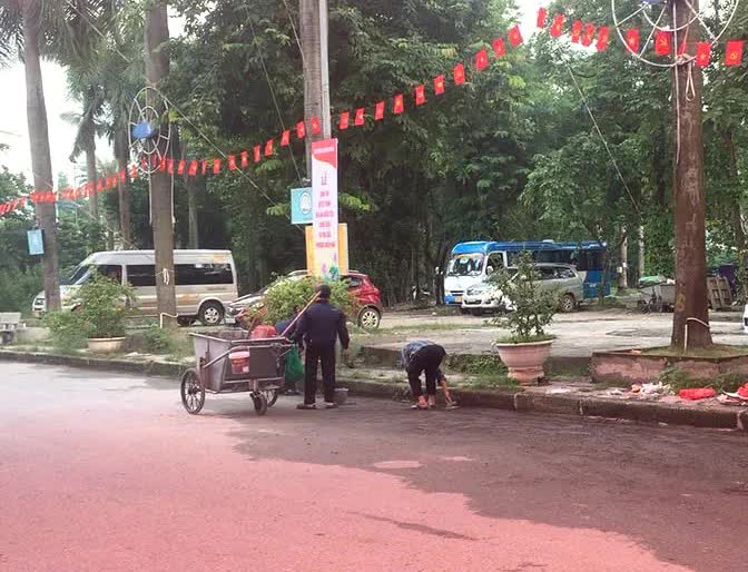 Phường Bạch Mai nỗ lực đưa Công viên Võ Thị Sáu trở nên sạch đẹp, phục vụ người dân- Ảnh 8.