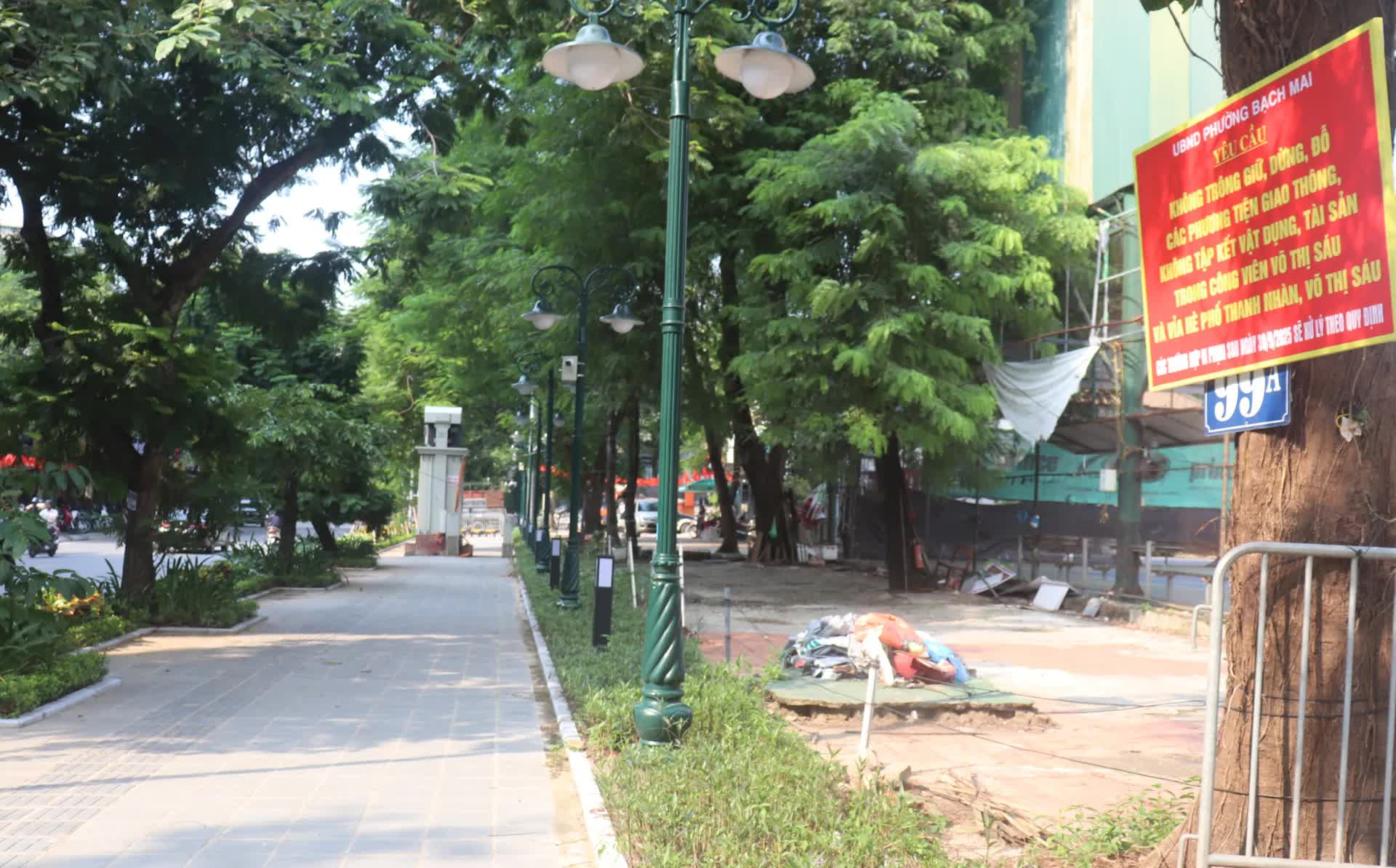 Phường Bạch Mai nỗ lực đưa Công viên Võ Thị Sáu trở nên sạch đẹp, phục vụ người dân- Ảnh 7.