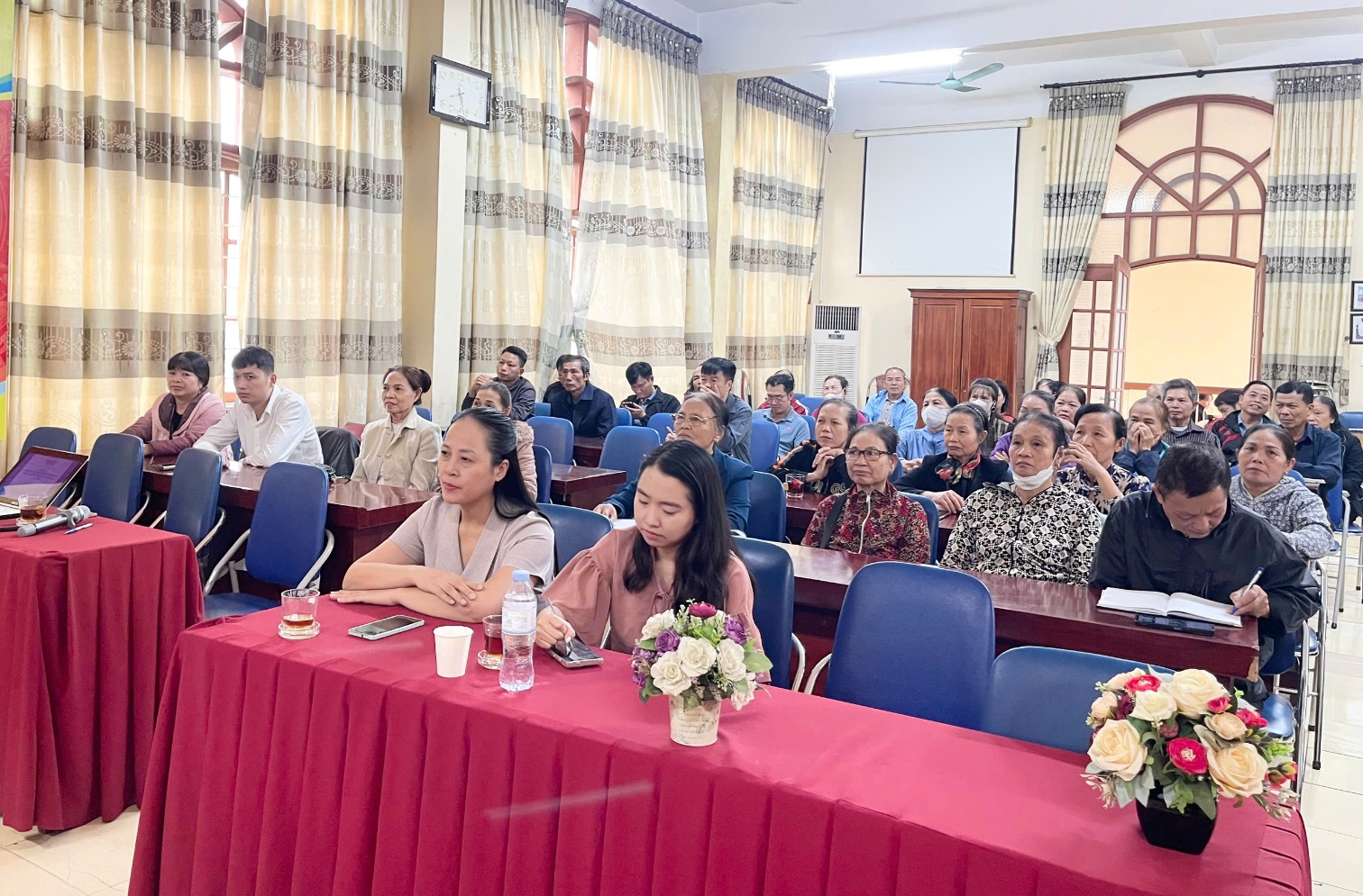 Trạm Y tế xã Hoài Đức tổ chức tập huấn công tác phòng, chống bệnh sốt xuất huyết năm 2025- Ảnh 2.