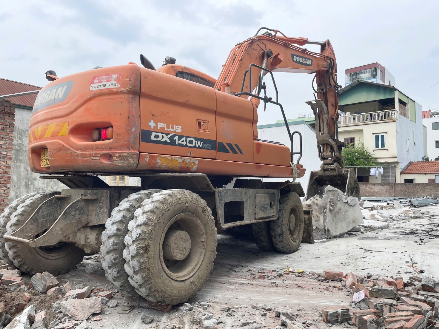 Hoài Đức kiên quyết xử lý vi phạm đất đai, lập lại trật tự kỷ cương- Ảnh 3.