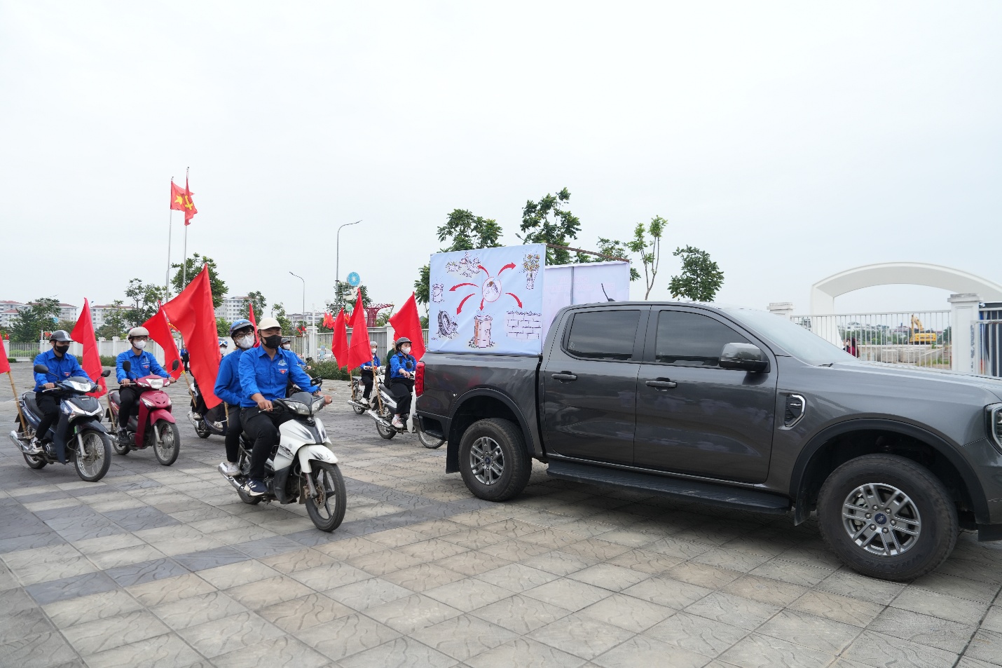 Gia Lâm phát động chiến dịch tổng vệ sinh môi trường, phòng chống dịch sốt xuất huyết năm 2025- Ảnh 4.