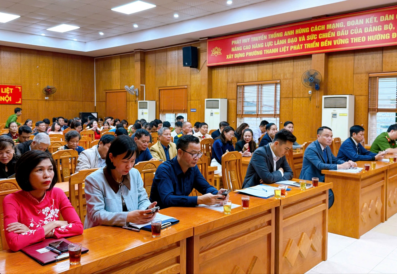 Phường Thanh Liệt: Khen thưởng 6 tập thể, 78 cá nhân có thành tích xuất sắc trong dịp kỷ niệm 80 năm Cách mạng tháng và Quốc khánh 2/9- Ảnh 1.