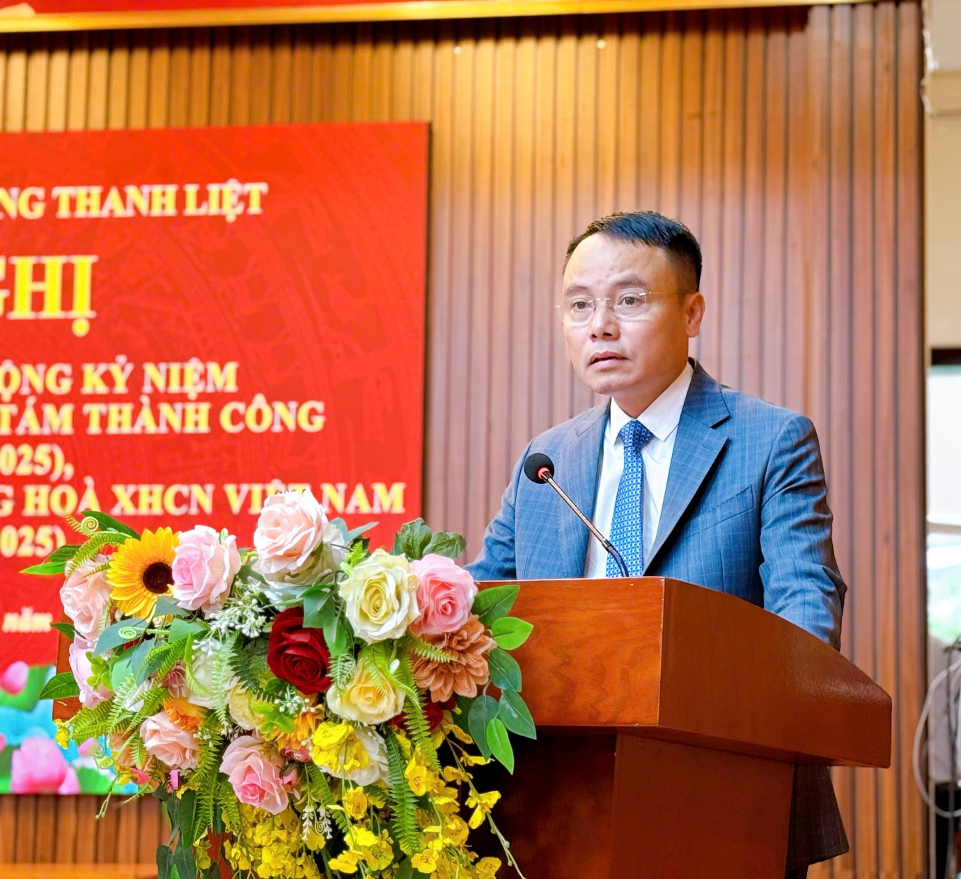 Phường Thanh Liệt: Khen thưởng 6 tập thể, 78 cá nhân có thành tích xuất sắc trong dịp kỷ niệm 80 năm Cách mạng tháng và Quốc khánh 2/9- Ảnh 5.
