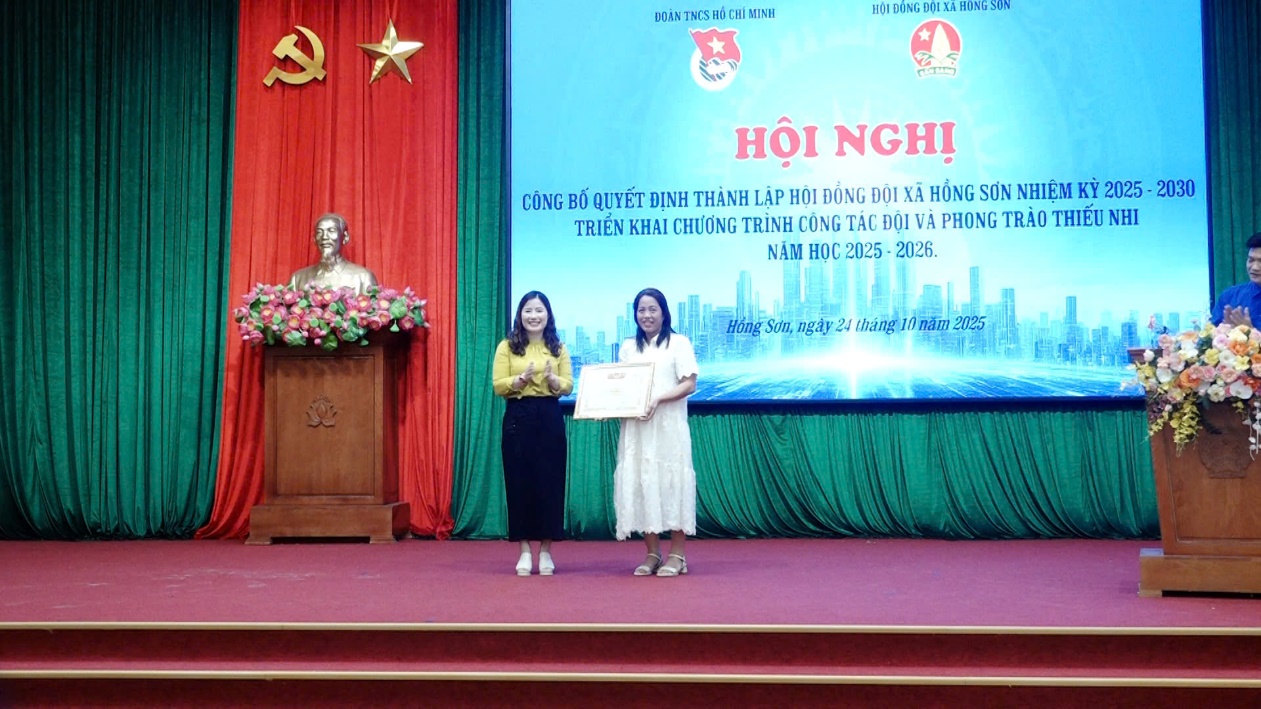 Đoàn Thanh niên xã Hồng Sơn Công bố quyết định thành lập Hội đồng đội và tổ chức Hội nghị lần thứ Nhất Ban chấp hành Đoàn xã nhiệm kỳ 2025-2030- Ảnh 4.