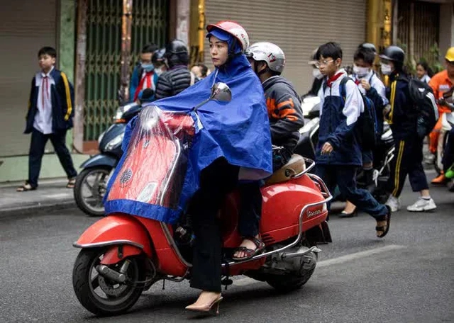 Hà Nội ngày 24/10: không mưa, trời tạnh ráo; sáng và đêm trời rét- Ảnh 1.