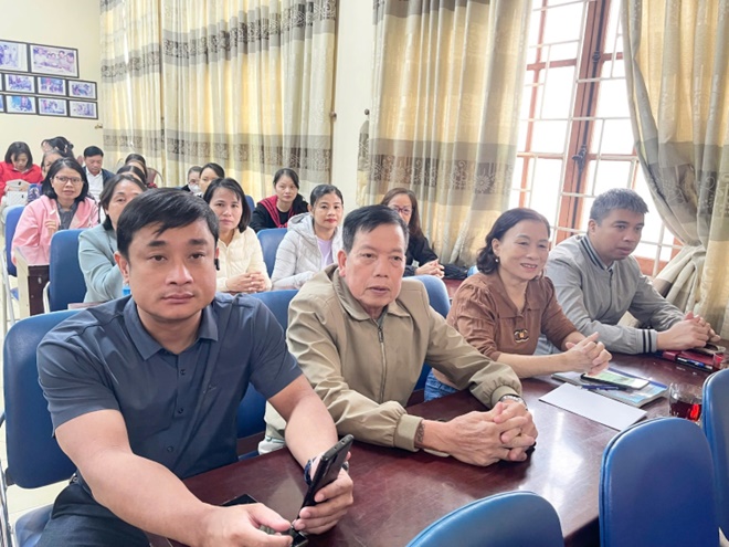 Trạm Y tế xã Hoài Đức tổ chức tập huấn công tác phòng, chống bệnh sốt xuất huyết năm 2025- Ảnh 5.