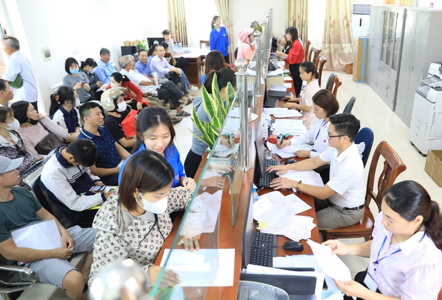 Vận hành chính quyền địa phương 2 cấp:Đổi mới mô hình quản trị, xây dựng bộ máy công bộc vì dân- Ảnh 1.