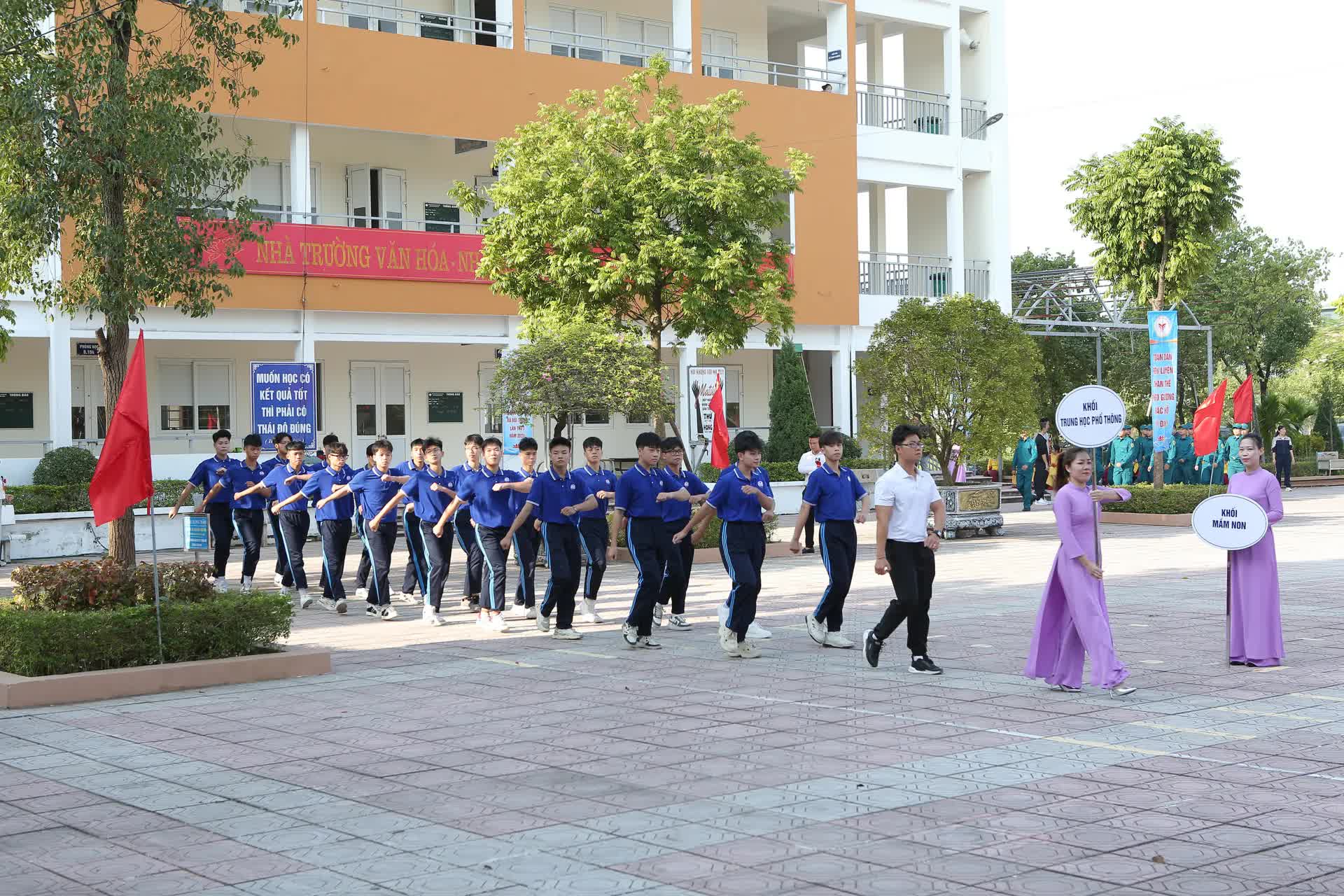 Xã Ngọc Hồi: Sôi nổi Đại hội Thể dục Thể thao lần thứ I năm 2025- Ảnh 10.