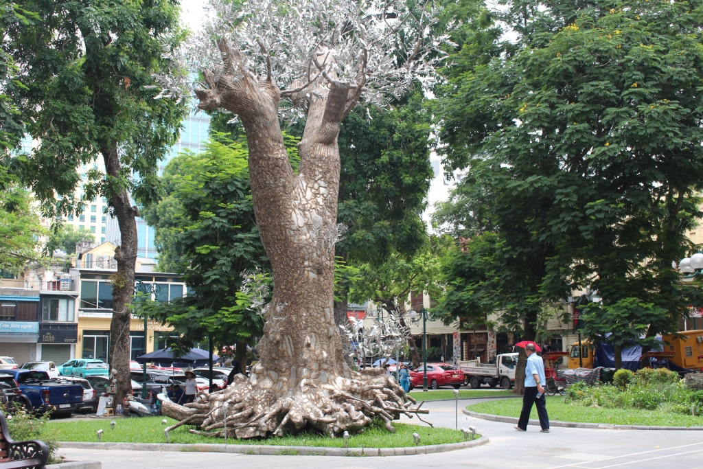 Nghệ thuật đánh thức không gian công cộng Hà Nội- Ảnh 1.