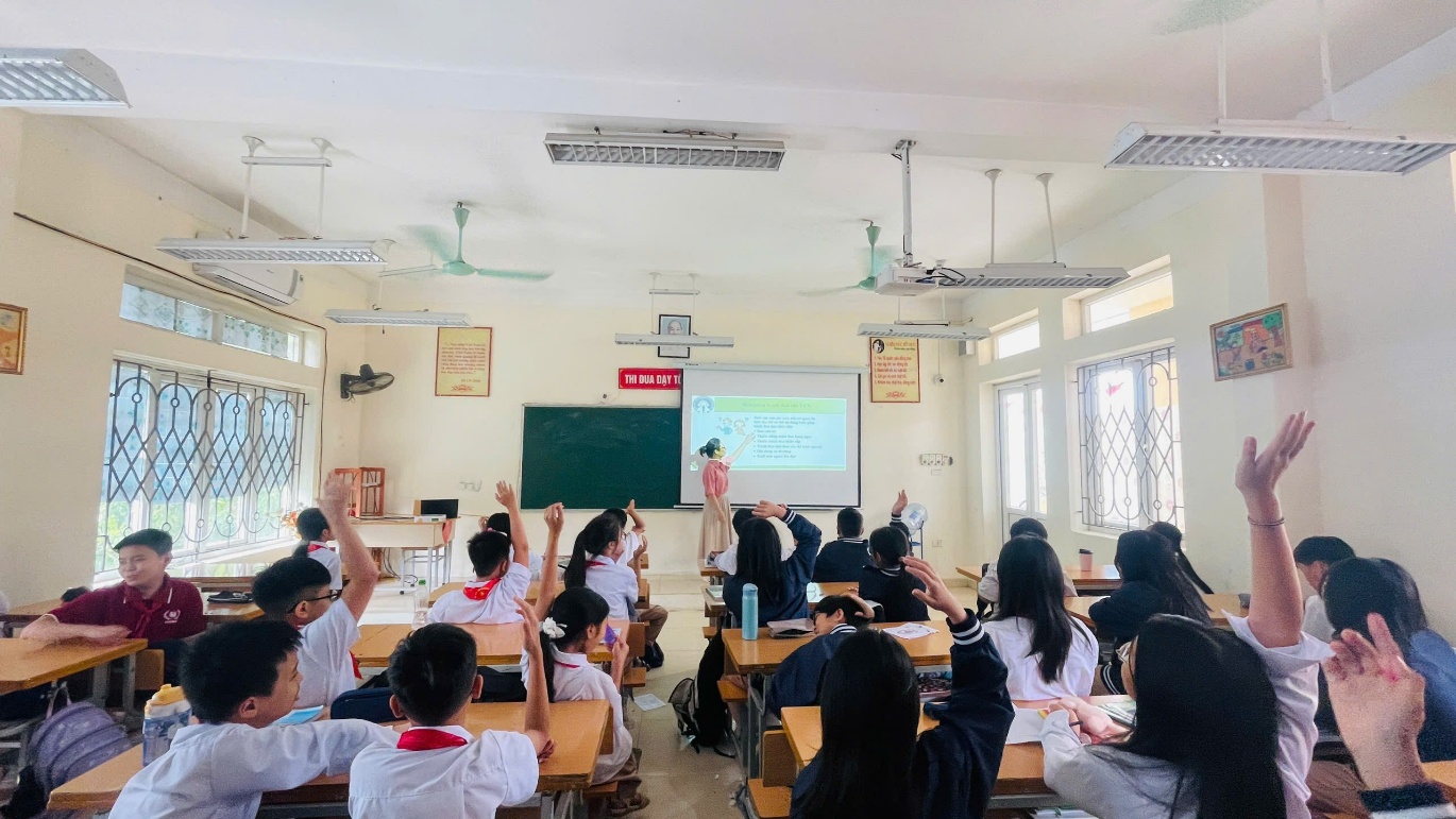TRƯỜNG THCS YÊN SỞ TỔ CHỨC CHUYÊN ĐỀ PHÒNG CHỐNG XÂM HẠI TÌNH DỤC VÀ CHĂM SÓC SỨC KHOẺ SINH SẢN VỊ THÀNH NIÊN CHO HỌC SINH TOÀN TRƯỜNG- Ảnh 2.