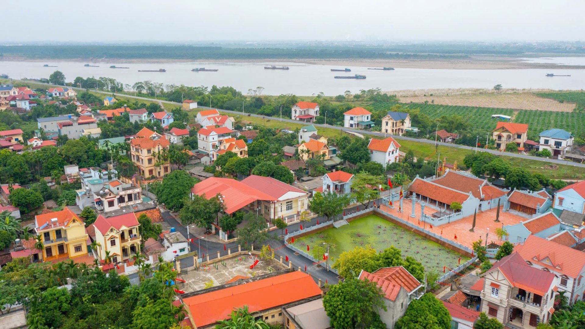 Hà Nội quyết liệt làm giàu, làm sạch dữ liệu đất đai:Hiện đại, minh bạch, hiệu quả- Ảnh 1.