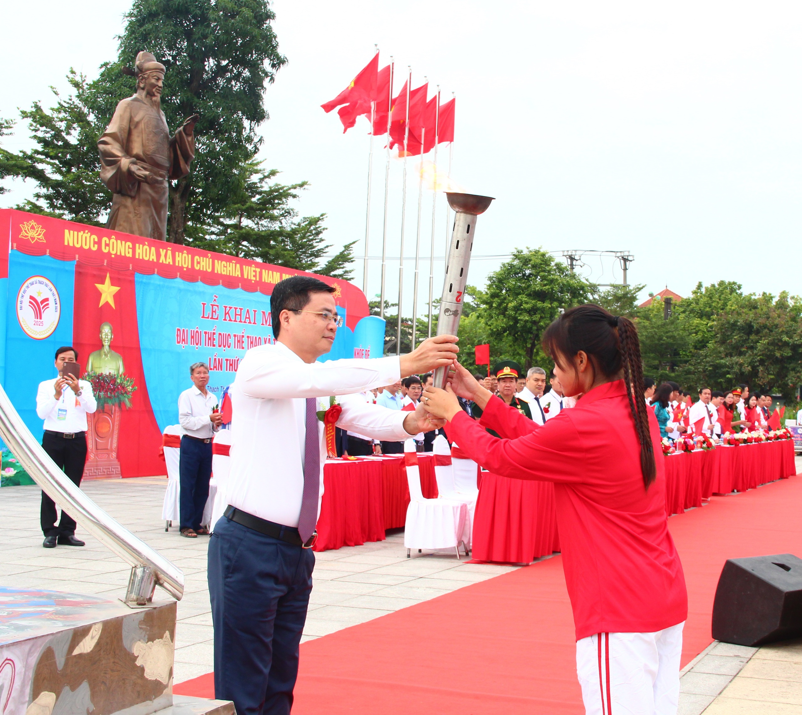 ẢNH: ĐẠI HỘI THỂ DỤC THỂ THAO XÃ THẠCH THẤT LẦN THỨ NHẤT NĂM 2025.- Ảnh 3.