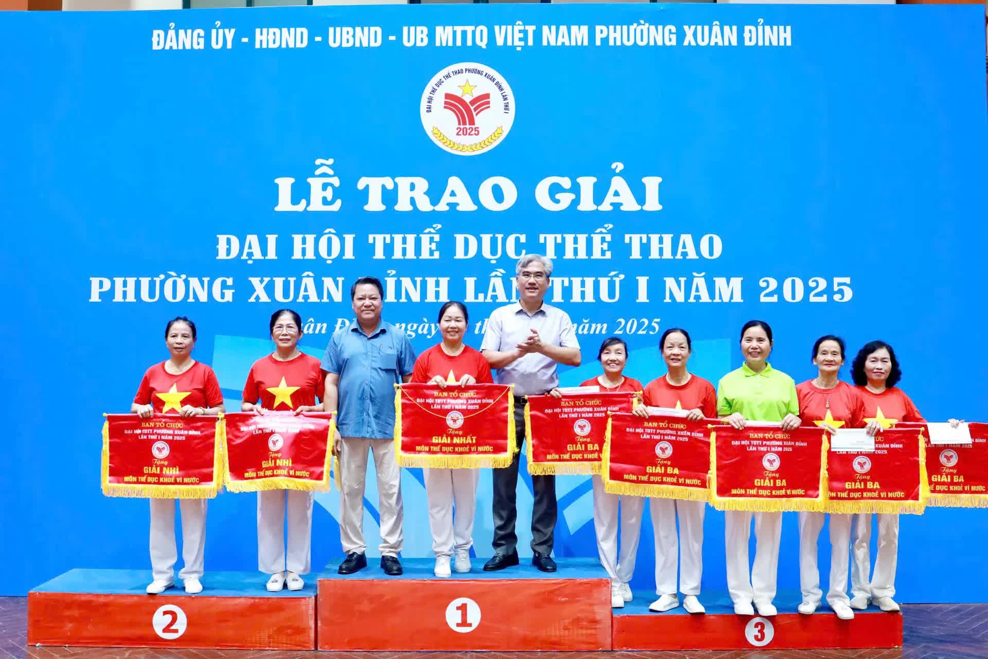 Đại hội TDTT phường Xuân Đỉnh: Ngày hội lớn của tinh thần rèn luyện và đoàn kết- Ảnh 10.