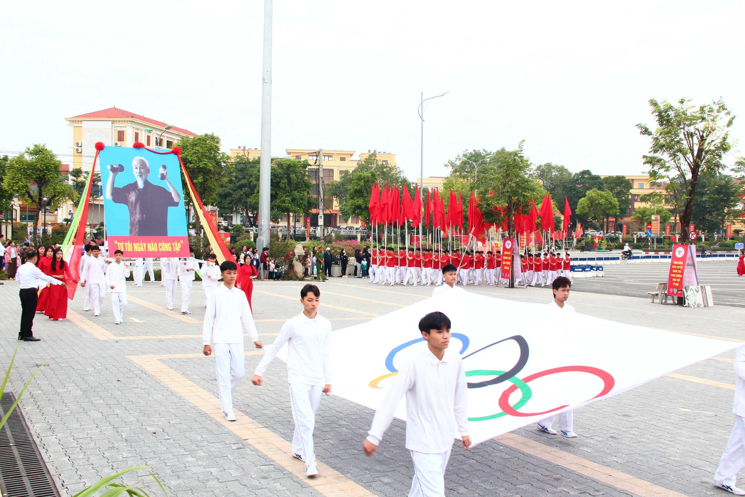 ẢNH: ĐẠI HỘI THỂ DỤC THỂ THAO XÃ THẠCH THẤT LẦN THỨ NHẤT NĂM 2025.- Ảnh 14.