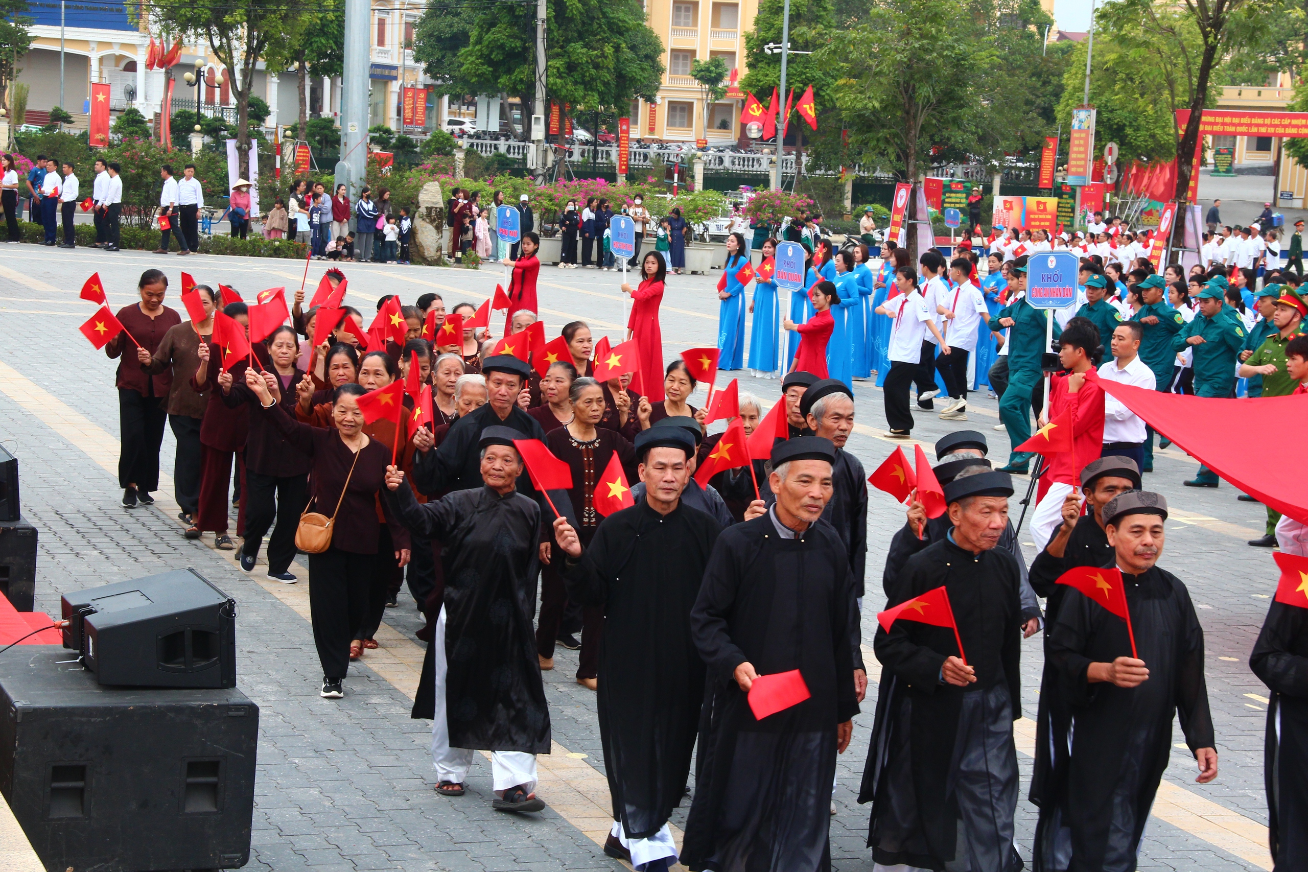 ẢNH: ĐẠI HỘI THỂ DỤC THỂ THAO XÃ THẠCH THẤT LẦN THỨ NHẤT NĂM 2025.- Ảnh 27.