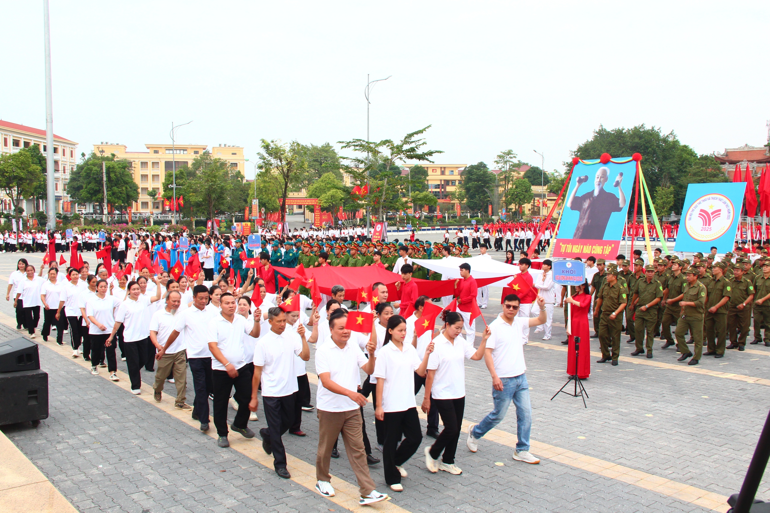 ẢNH: ĐẠI HỘI THỂ DỤC THỂ THAO XÃ THẠCH THẤT LẦN THỨ NHẤT NĂM 2025.- Ảnh 33.