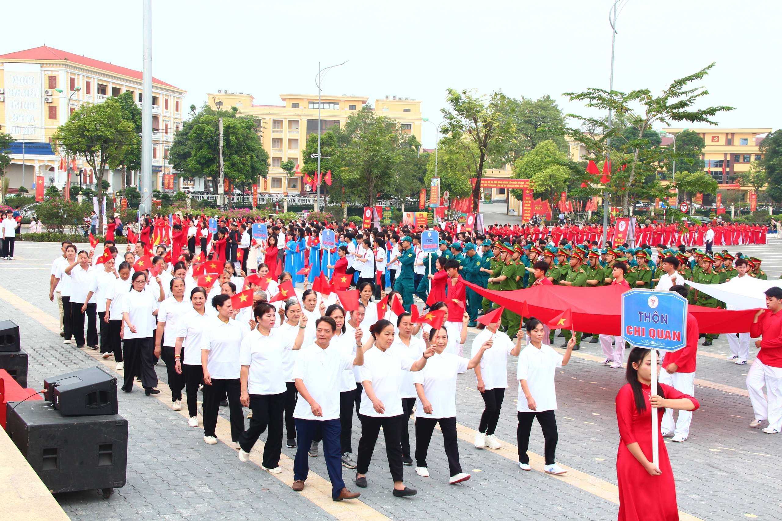 ẢNH: ĐẠI HỘI THỂ DỤC THỂ THAO XÃ THẠCH THẤT LẦN THỨ NHẤT NĂM 2025.- Ảnh 35.