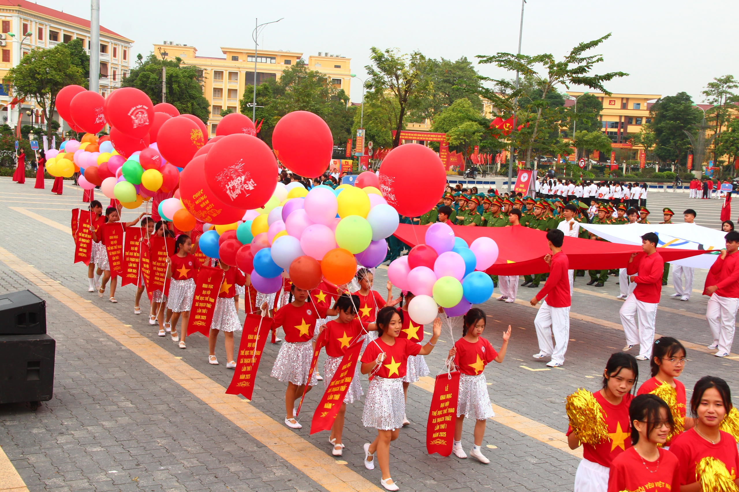 ẢNH: ĐẠI HỘI THỂ DỤC THỂ THAO XÃ THẠCH THẤT LẦN THỨ NHẤT NĂM 2025.- Ảnh 42.