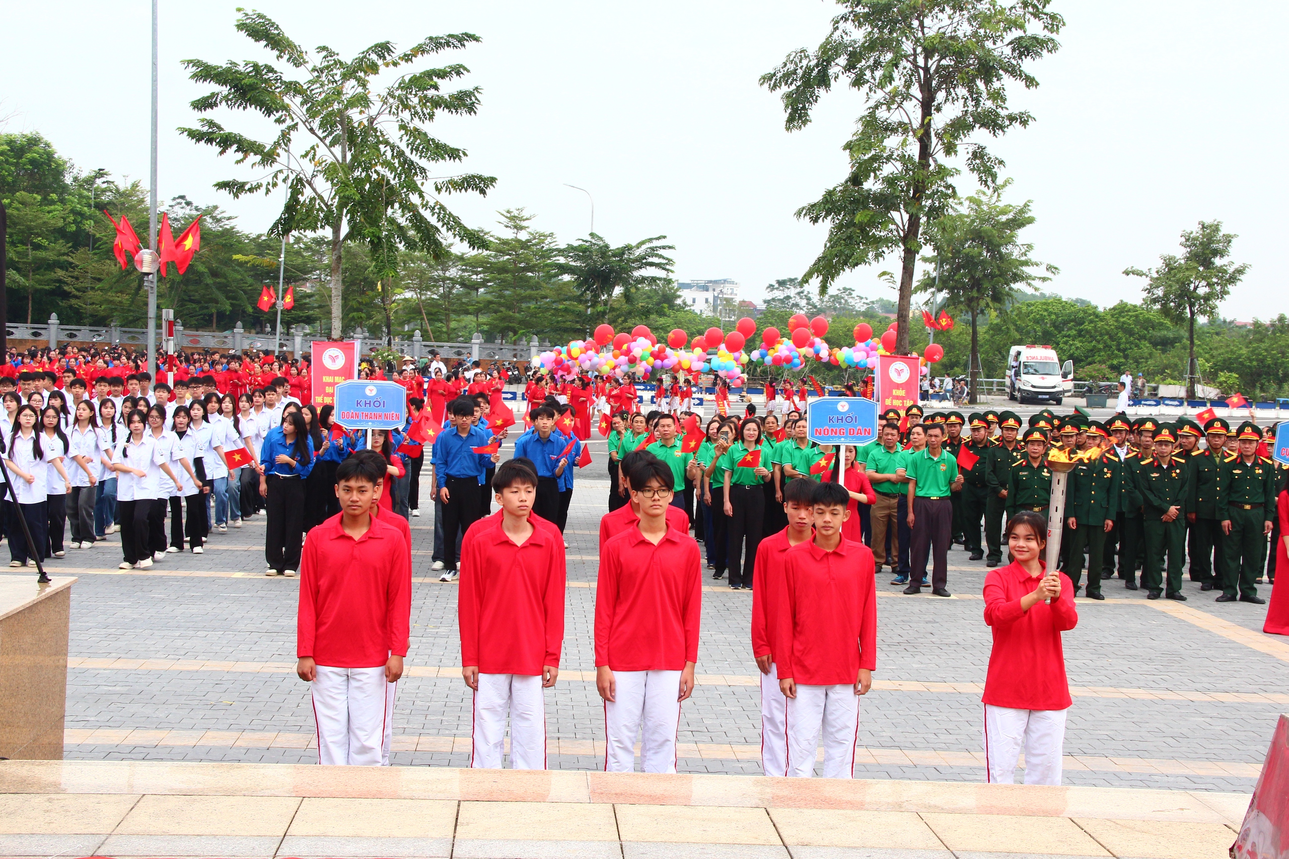 ẢNH: ĐẠI HỘI THỂ DỤC THỂ THAO XÃ THẠCH THẤT LẦN THỨ NHẤT NĂM 2025.- Ảnh 43.