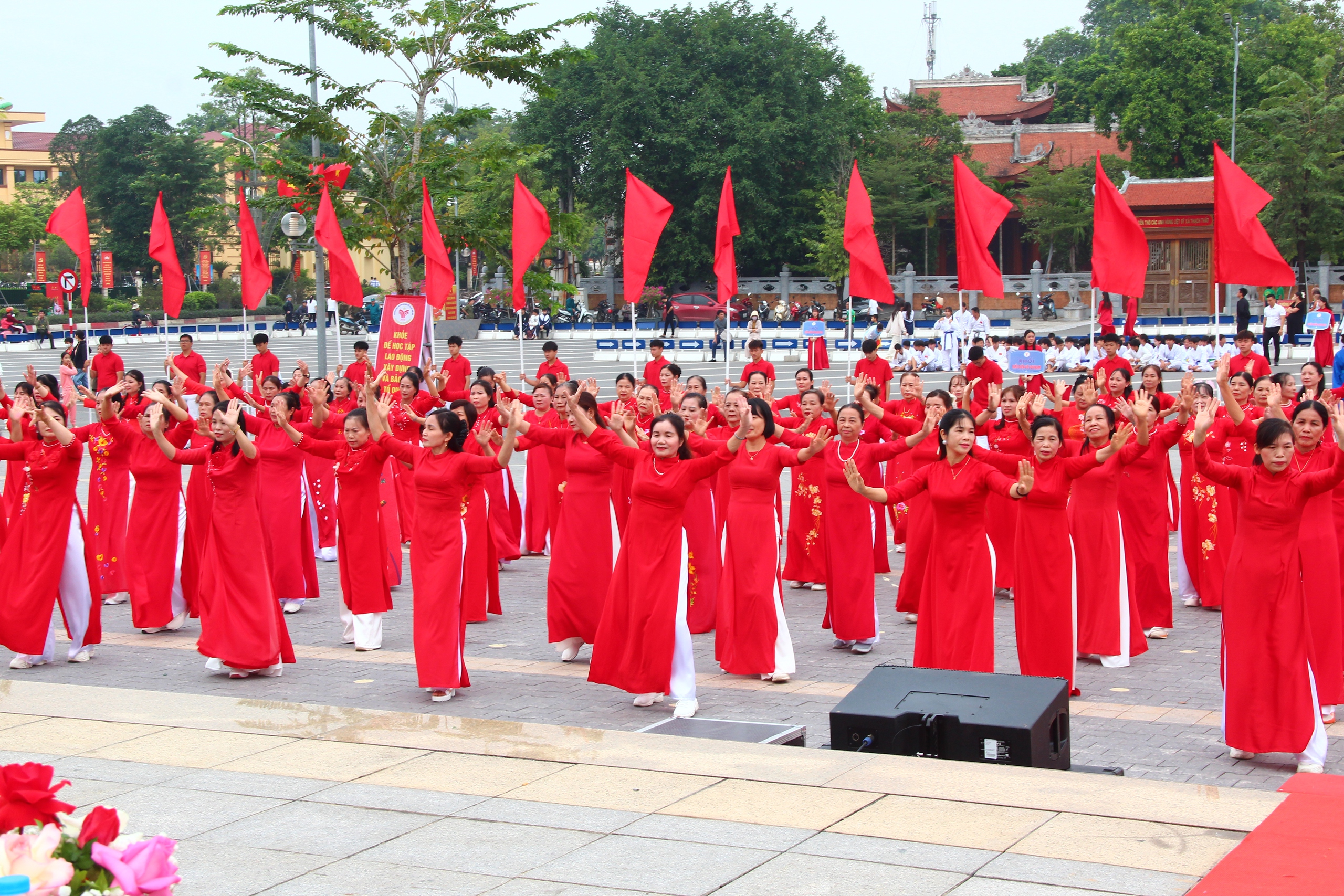 ẢNH: ĐẠI HỘI THỂ DỤC THỂ THAO XÃ THẠCH THẤT LẦN THỨ NHẤT NĂM 2025.- Ảnh 49.