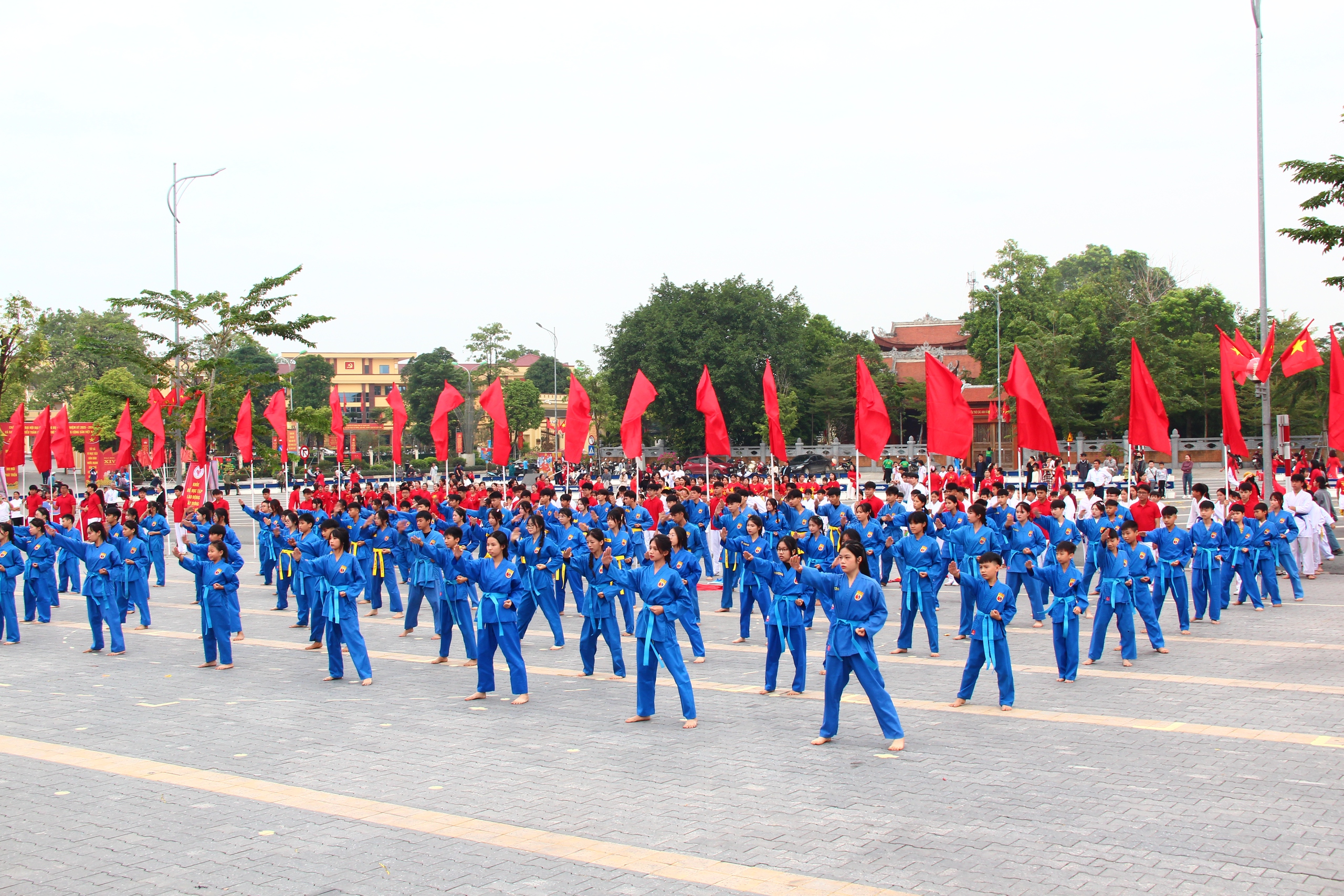 ẢNH: ĐẠI HỘI THỂ DỤC THỂ THAO XÃ THẠCH THẤT LẦN THỨ NHẤT NĂM 2025.- Ảnh 53.