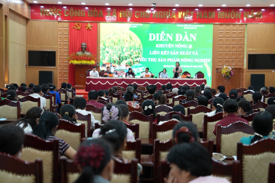 Thay đổi tư duy trong sản xuất – động lực cho nông dân Quảng Oai làm giàu bền vững- Ảnh 1.