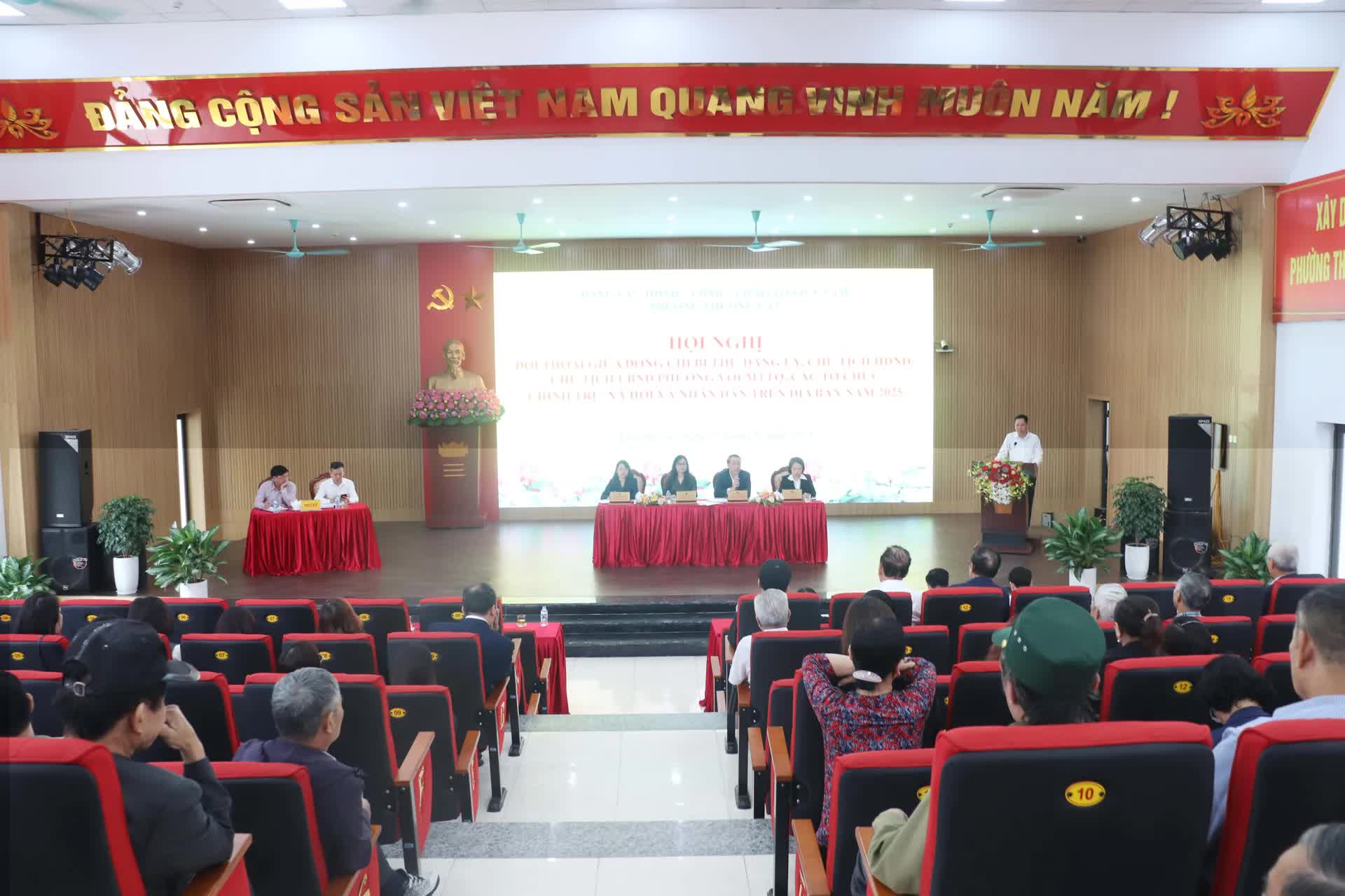 Phường Thượng Cát: đối thoại, gỡ nút thắt thủ tục cấp sổ đỏ, quản lý đô thị- Ảnh 2.