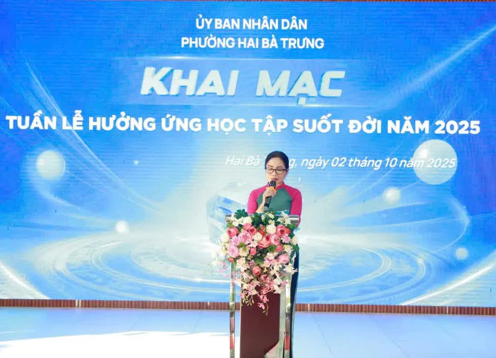 Phường Hai Bà Trưng: học sinh được trải nghiệm nhiều hoạt động công nghệ số trong "Tuần lễ hưởng ứng học tập suốt đời"- Ảnh 3.