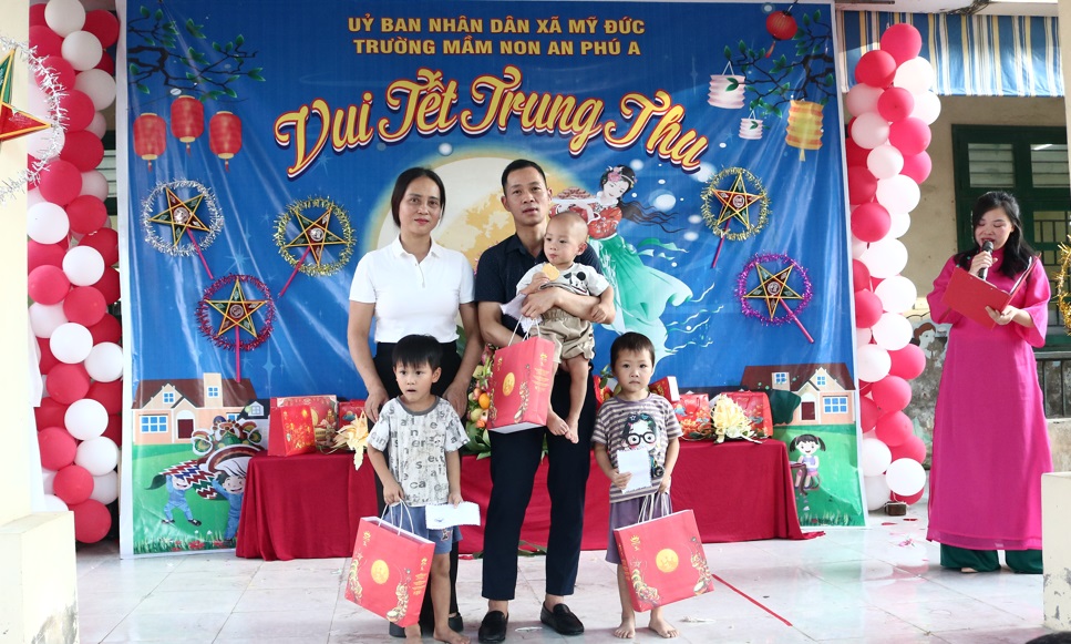 Sôi nổi chương trình “Vui Tết Trung thu” năm 2025 tại  Trường Mầm non An Phú A ( xã Mỹ Đức)  - Ảnh 4.
