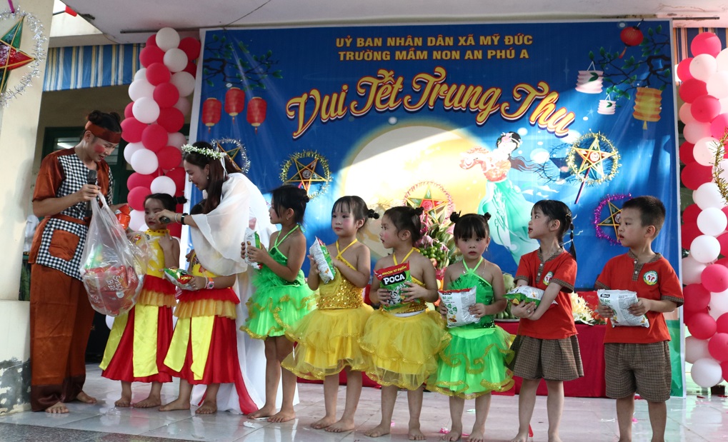 Sôi nổi chương trình “Vui Tết Trung thu” năm 2025 tại  Trường Mầm non An Phú A ( xã Mỹ Đức)  - Ảnh 8.
