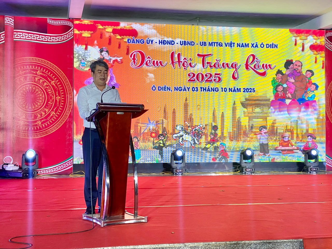 Ô Diên: Tưng bừng “Đêm hội Trăng rằm”- Ảnh 1.