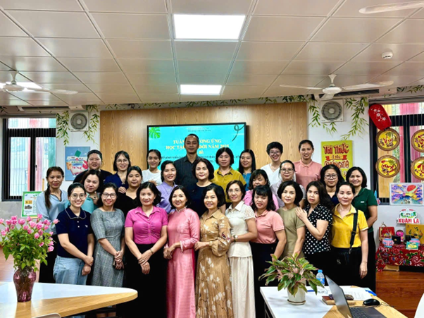 Tây Hồ: Tổ chức chuyên đề “Ứng dụng công nghệ chuyển đổi số trong công tác thư viện trường học”- Ảnh 7.
