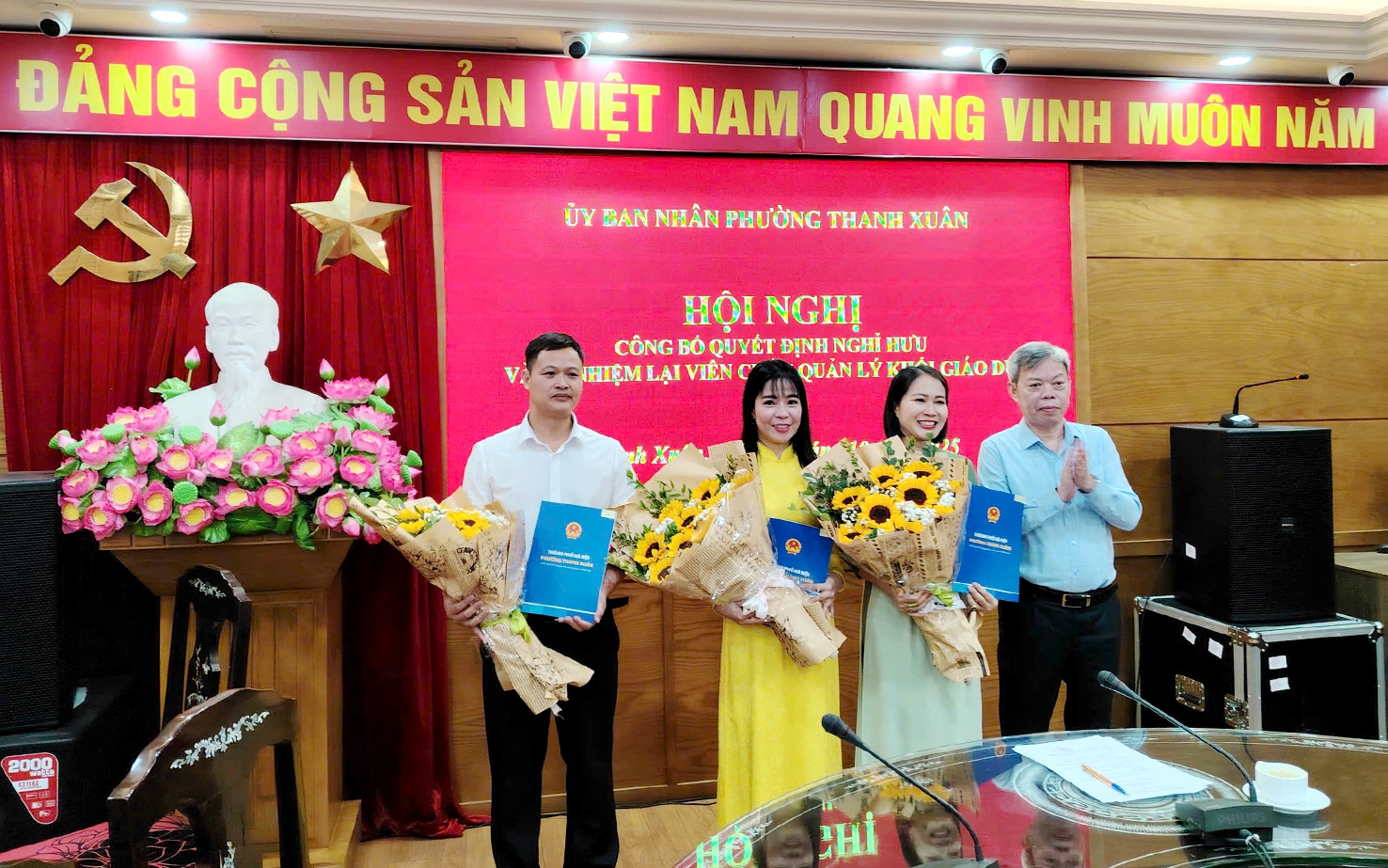 Hội nghị công bố quyết định về công tác cán bộ đối với các trường học trên địa bàn phường