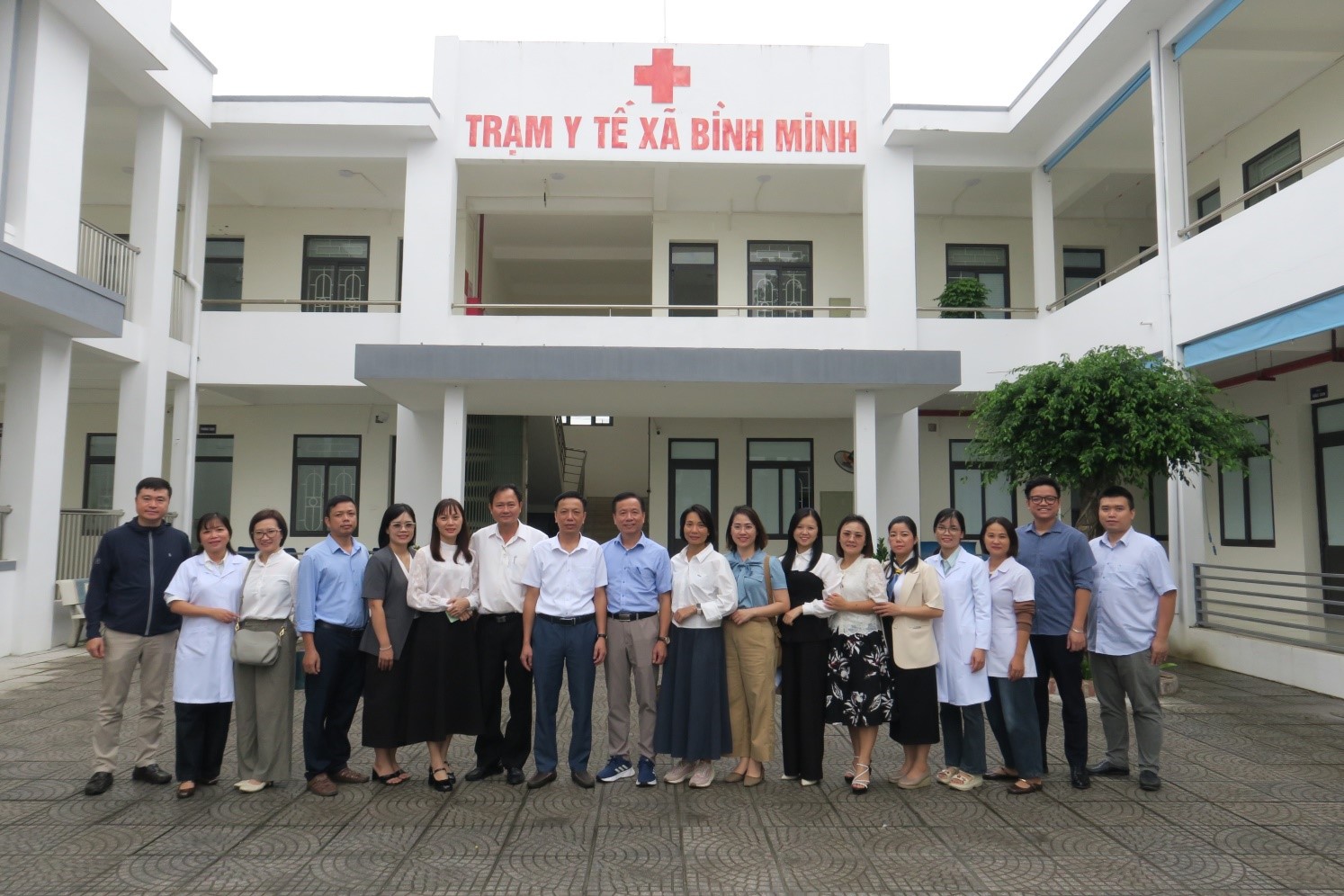 BỆNH VIỆN ĐA KHOA HÀ ĐÔNG ĐẨY MẠNH CÔNG TÁC CHỈ ĐẠO TUYẾN NĂM 2025 TẠI XÃ BÌNH MINH