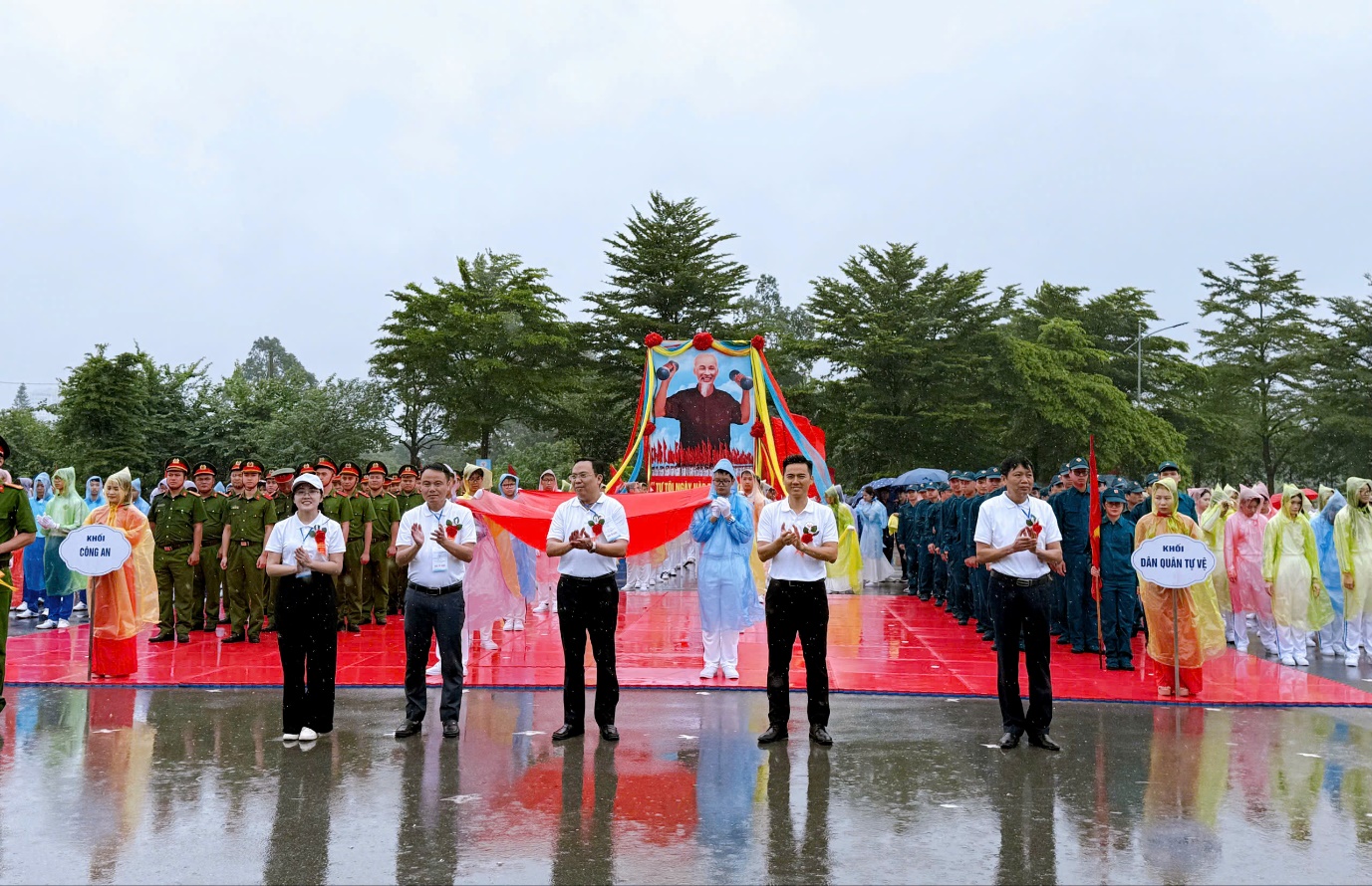Sắc màu đoàn kết trong ngày hội Thể dục Thể thao phường Thanh Liệt  lần thứ I năm 2025- Ảnh 17.