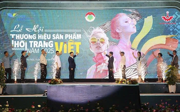 Thời trang Việt tỏa sáng tại Lễ hội Thương hiệu năm 2025