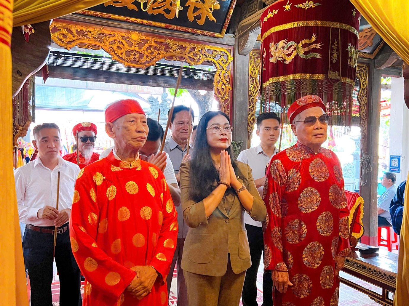 1237 năm Ngày hoá Bố Cái Đại Vương Phùng Hưng: Gìn giữ và phát huy giá trị văn hóa lịch sử- Ảnh 7.