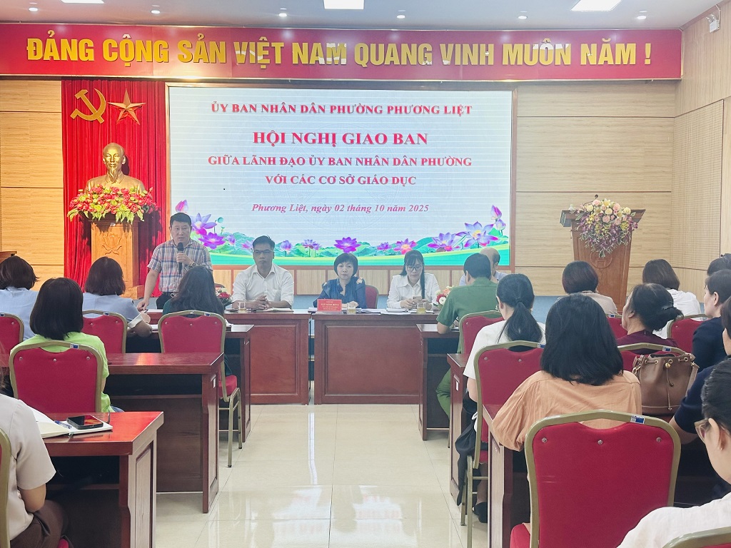 UBND phường Phương Liệt tổ chức hội nghị giao ban với các cơ sở giáo dục trên địa bàn phường- Ảnh 1.