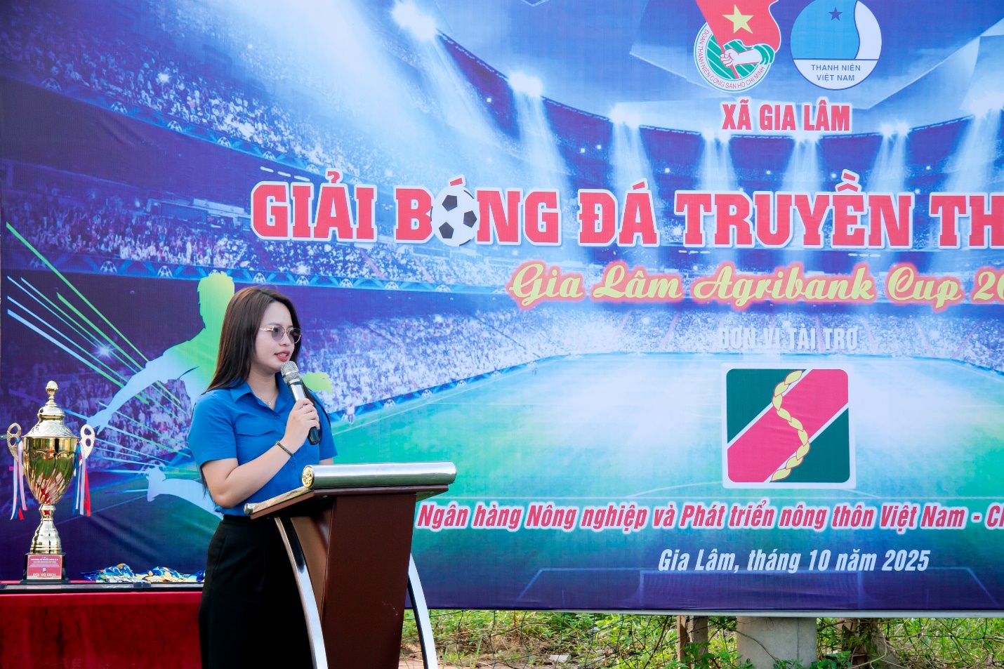Khai mạc giải bóng đá truyền thống 15/10 – Gia Lâm Agribank cup 2025- Ảnh 2.