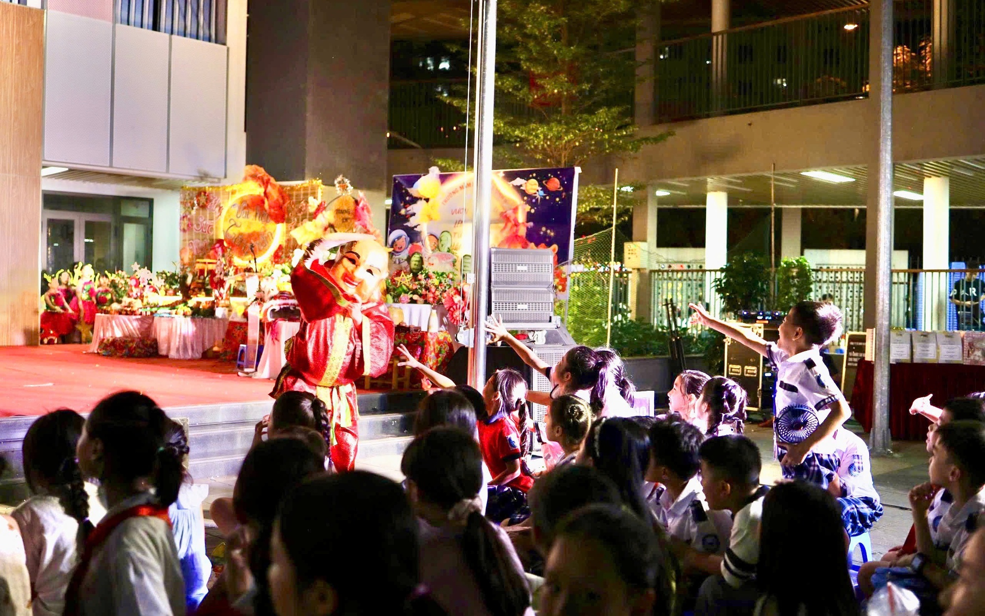 Phường Xuân Đỉnh: Lung linh 