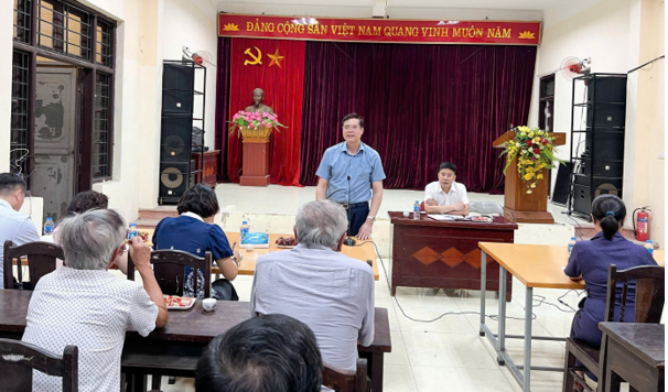ĐỒNG CHÍ LÃNH ĐẠO ĐẢNG ỦY XÃ NGỌC HỒI DỰ SINH HOẠT CHI BỘ TẠI THÔN LẠC THỊ- Ảnh 3.