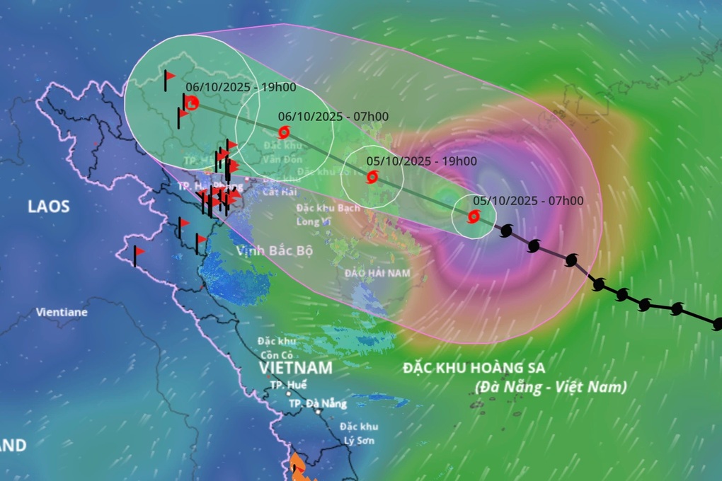 Bão Matmo đang trong giai đoạn mạnh nhất, tối nay sẽ ảnh hưởng tới miền Bắc- Ảnh 1.