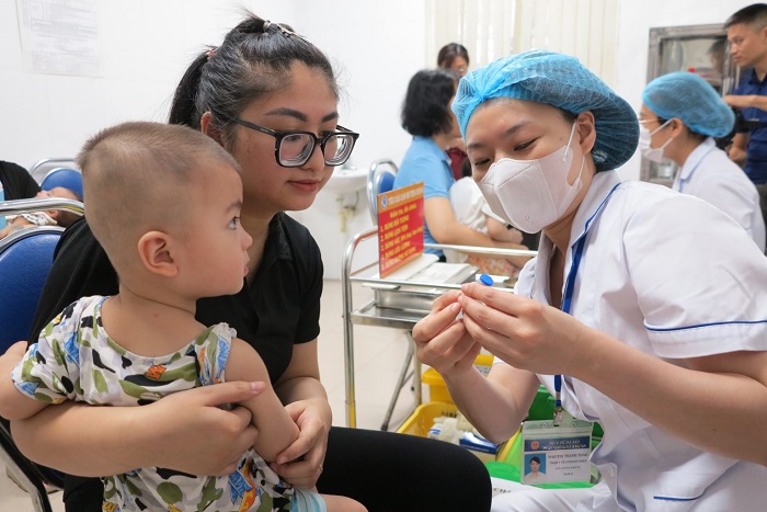 Hà Nội: Y tế cơ sở chăm sóc tốt sức khỏe người dân sau 3 tháng vận hành mô hình chính quyền địa phương 2 cấp- Ảnh 1.