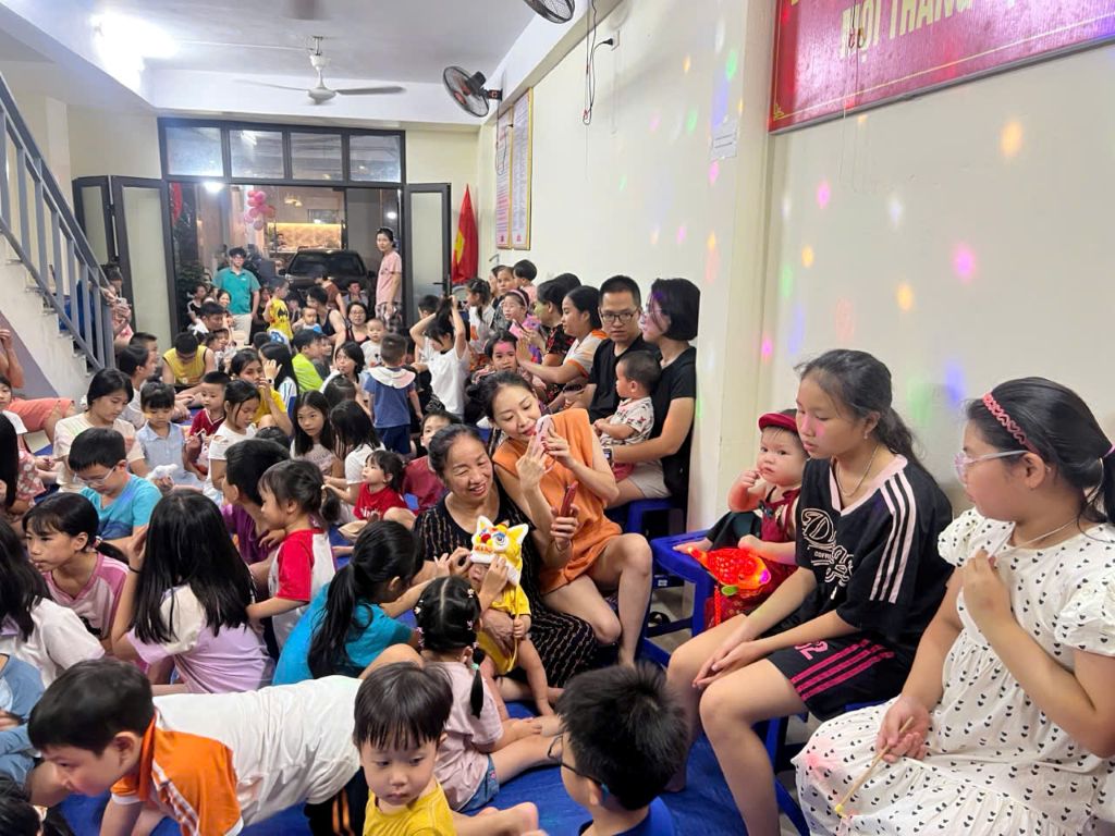 RỘN RÀNG TIẾNG TRỐNG, NGẬP TRÀN NIỀM VUI TRUNG THU TRÊN ĐỊA BÀN PHƯỜNG PHƯƠNG LIỆT- Ảnh 9.