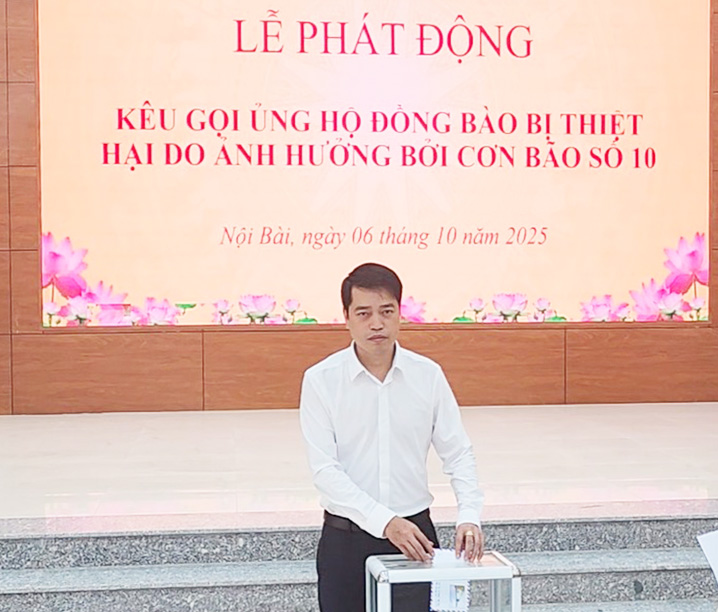 UBND XÃ NỘI BÀI TỔ CHỨC CHÀO CỜ ĐẦU THÁNG 10- Ảnh 4.