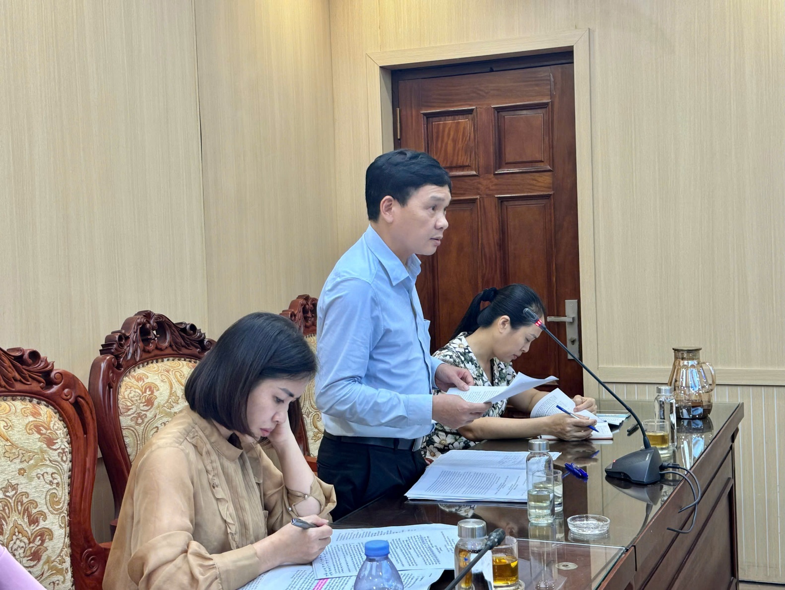 Đảng uỷ xã Hoài Đức tổ chức hội nghị lần thứ 3 Ban Chấp hành Đảng bộ xã Hoài Đức khoá I, nhiệm kỳ 2025-2030- Ảnh 3.