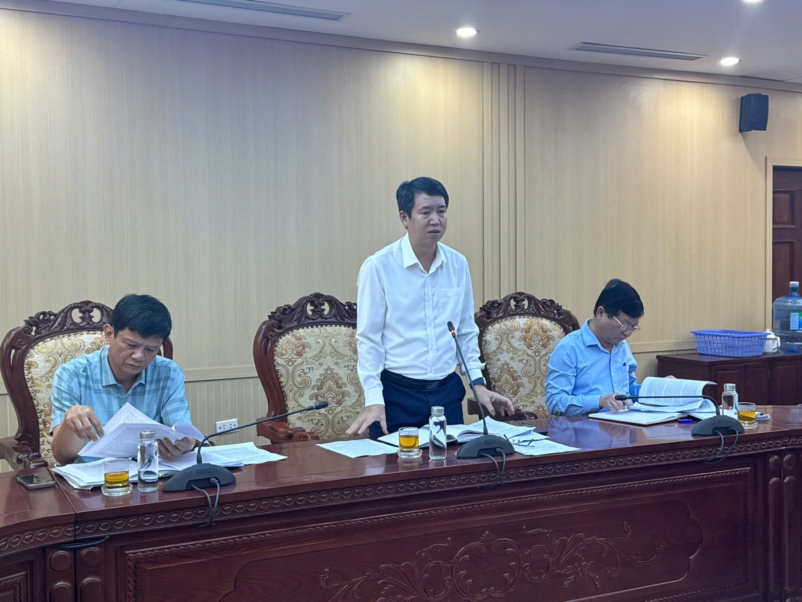 Đảng uỷ xã Hoài Đức tổ chức hội nghị lần thứ 3 Ban Chấp hành Đảng bộ xã Hoài Đức khoá I, nhiệm kỳ 2025-2030- Ảnh 5.