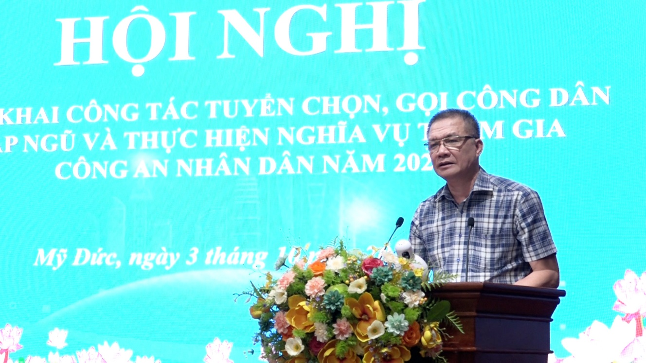 Xã Mỹ Đức triển khai công tác tuyển chọn, gọi công dân nhập ngũ và thực hiện nghĩa vụ tham gia Công an Nhân dân năm 2026- Ảnh 4. C:\Users\NOVATECHPC\Desktop\BKAVQ\TRIEN KHI TUYEN QUAN\Sequence 01.00_02_03_07.Still008.jpg
