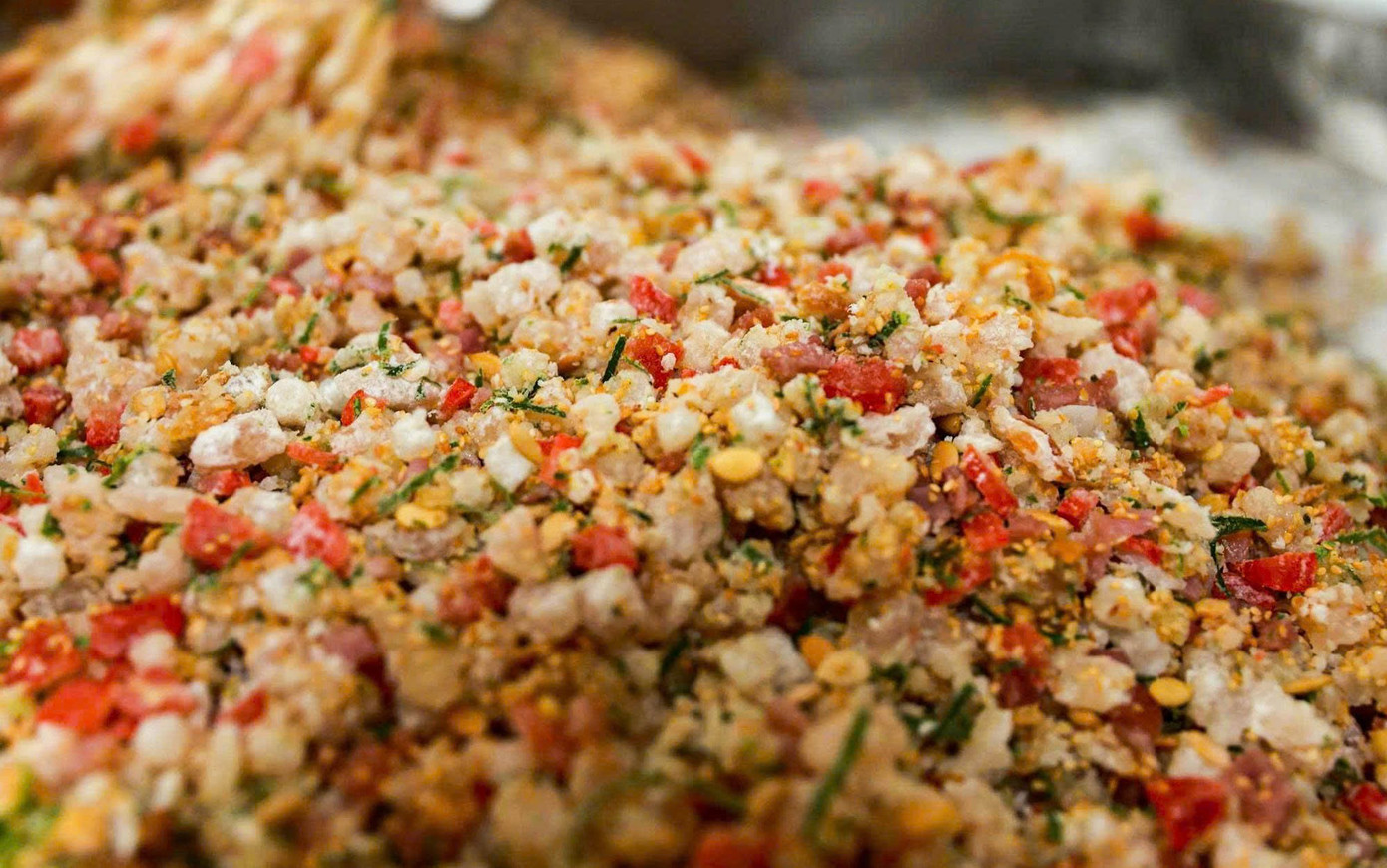 Khám phá quy trình làm bánh Trung thu truyền thống làng Xuân Đỉnh- Ảnh 5.